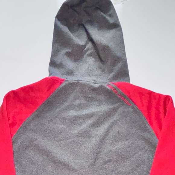 UNDER ARMOUR SWEATER - Picture 6 of 12